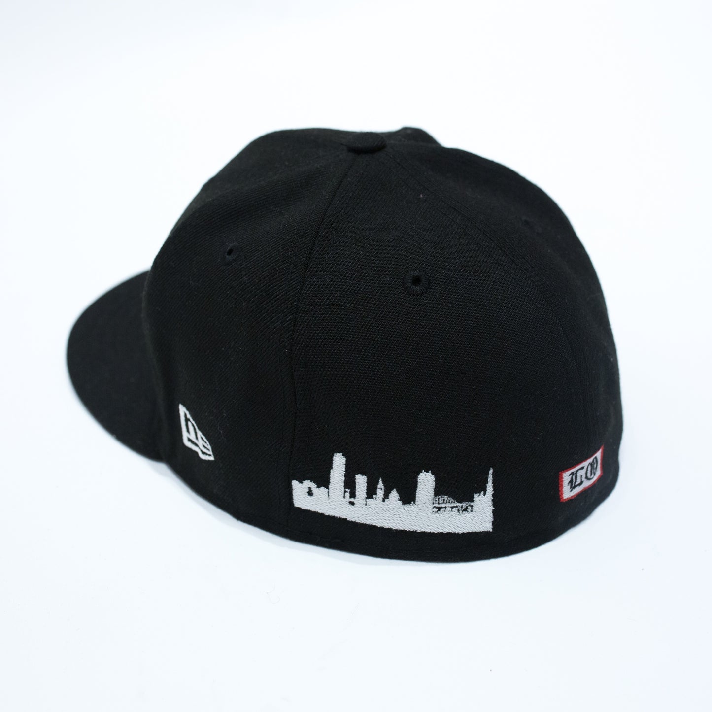 “UNDERDOG” Fitted Cap (Black/White)